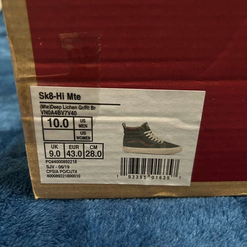 Brand New, Never Worn High Top Vans
Size 10 - Picture 4 of 5